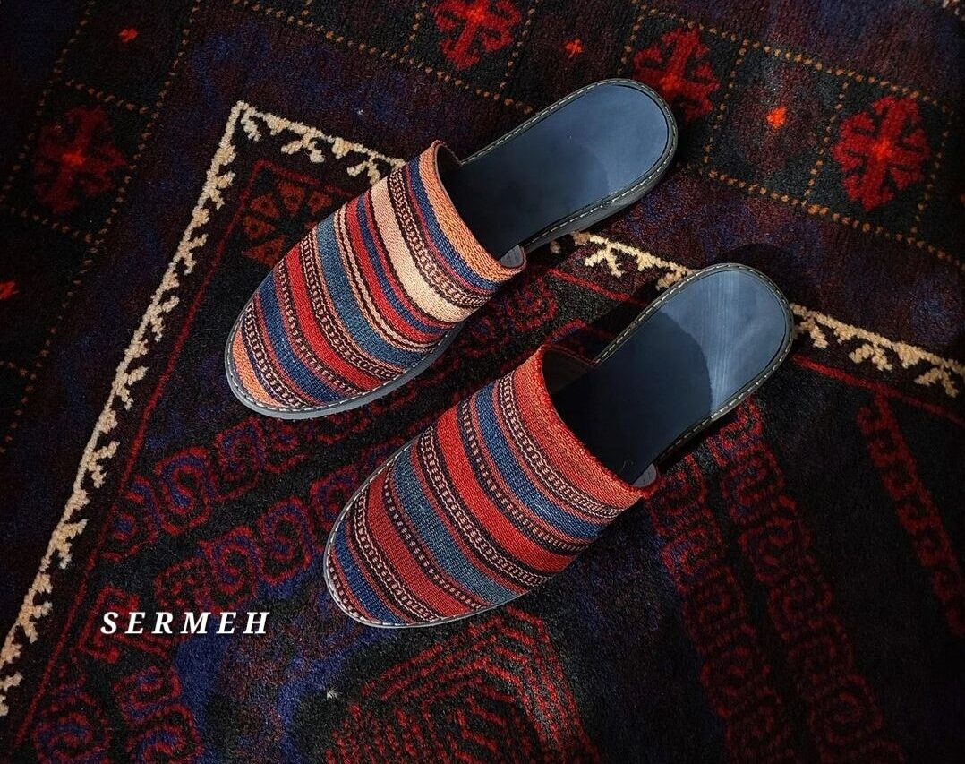 traditional persian shoes